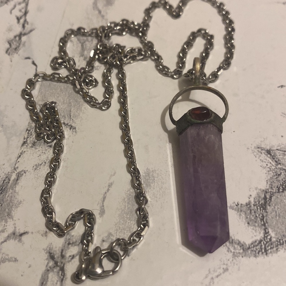 Amethyst and garnet pendant necklace